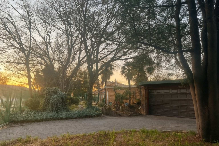 4 Bedroom Property for Sale in Ladybrand Free State